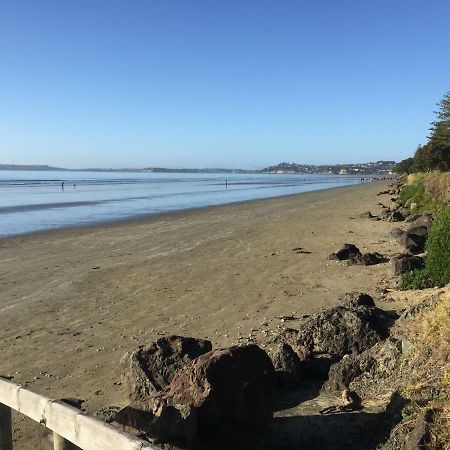 Orewa Beachfront Haven ภายนอก รูปภาพ