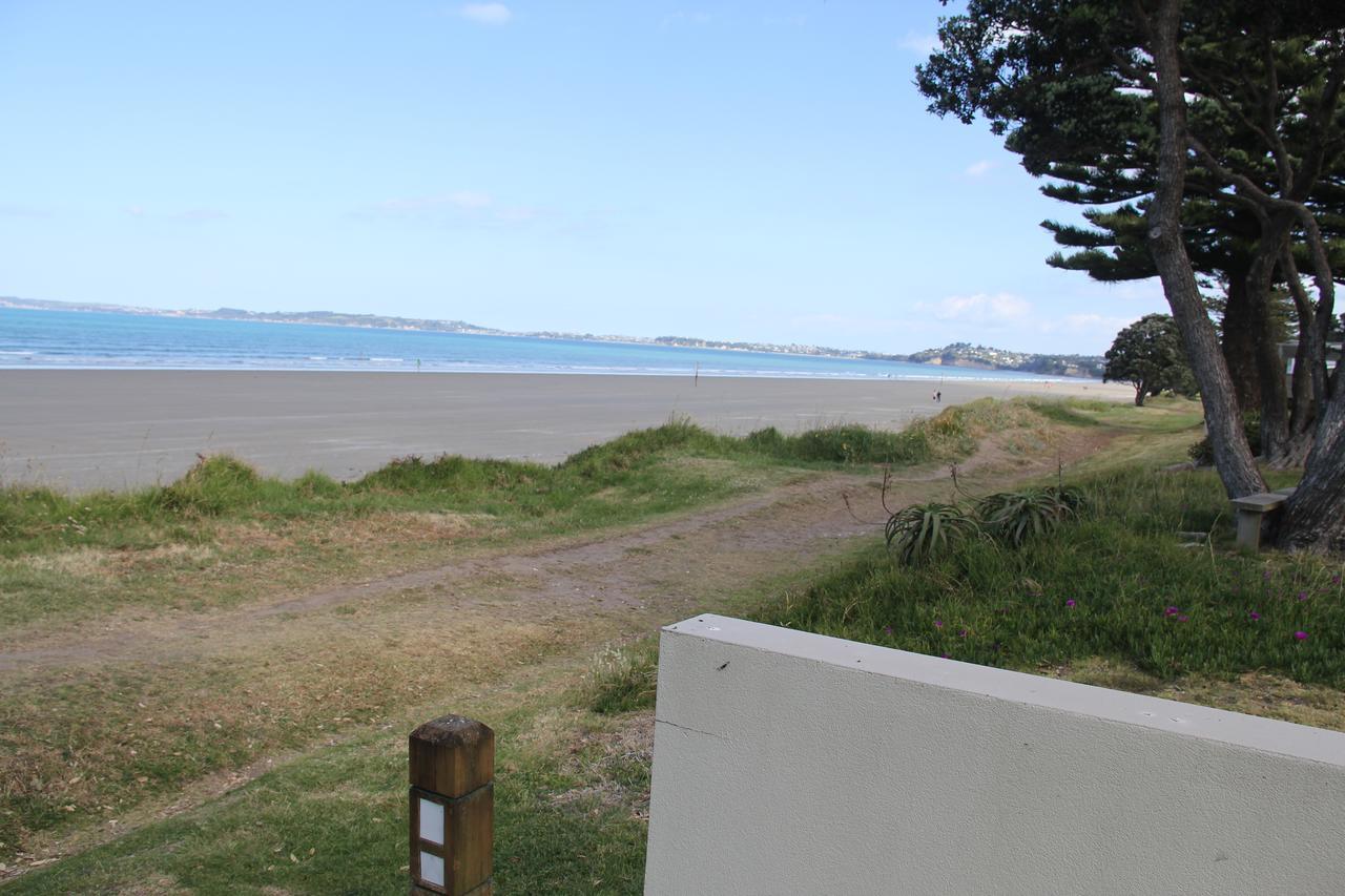 Orewa Beachfront Haven ภายนอก รูปภาพ