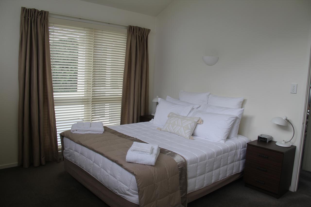 Orewa Beachfront Haven ภายนอก รูปภาพ