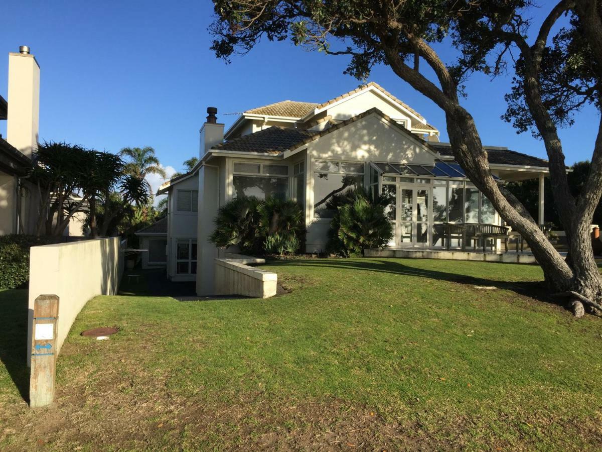 Orewa Beachfront Haven ภายนอก รูปภาพ