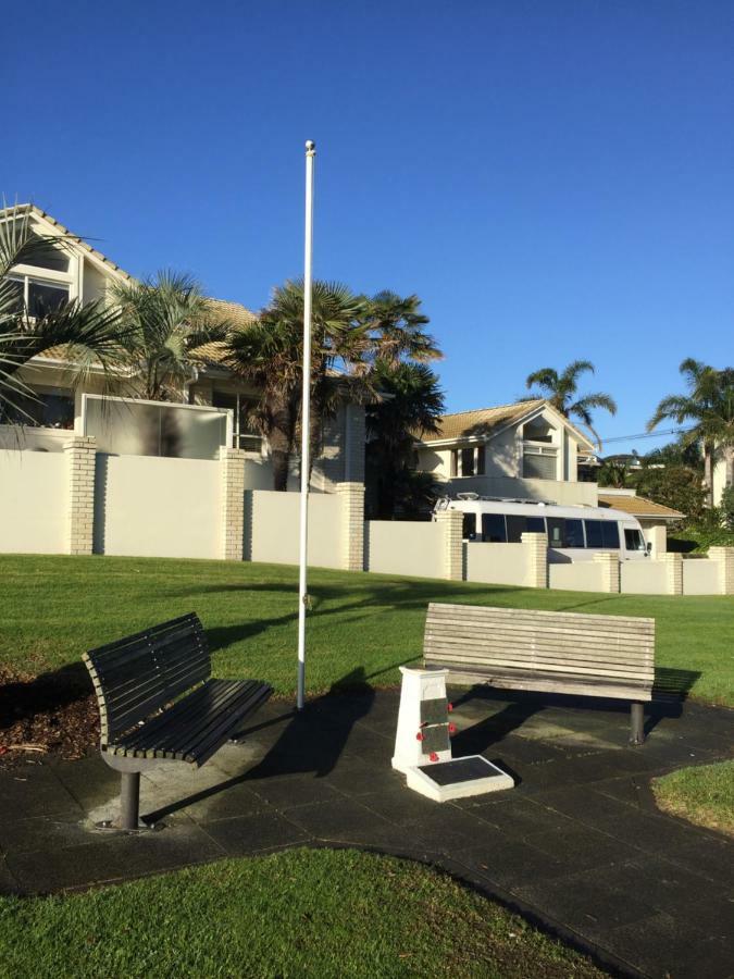 Orewa Beachfront Haven ภายนอก รูปภาพ
